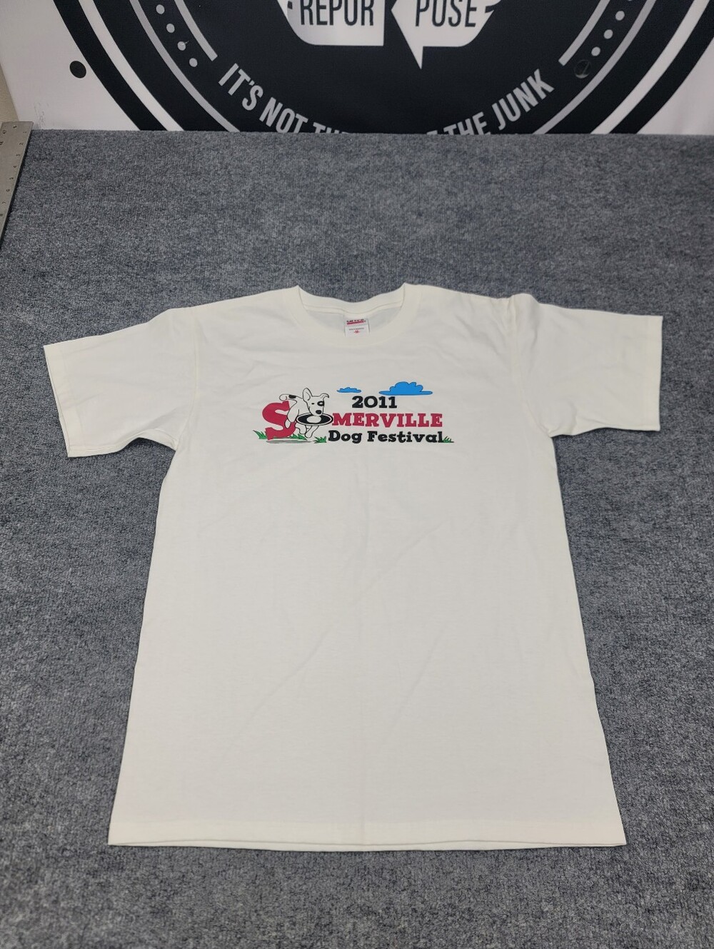 Vintage Anvil 2011 Somerville Dog Festival T-shirt Size Medium